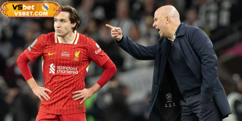 Thái độ chuyên nghiệp của Chiesa: Ngôi sao Liverpool lần đầu lên tiếng về tranh cãi